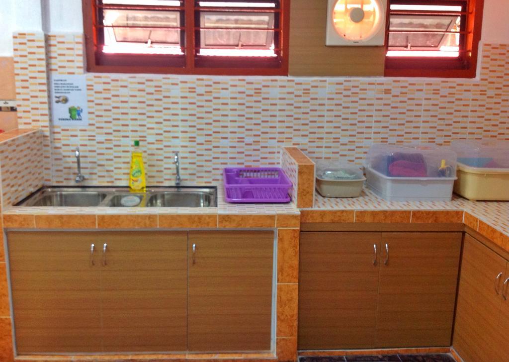 Nur Muslim Homestay At Kota Bahru Luaran gambar